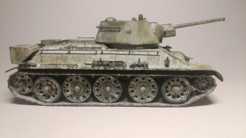 Um - 368 т-34/76
