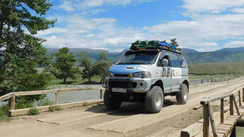 Mitsubishi Delica l400