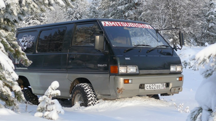 Mitsubishi 4x4 микроавтобус